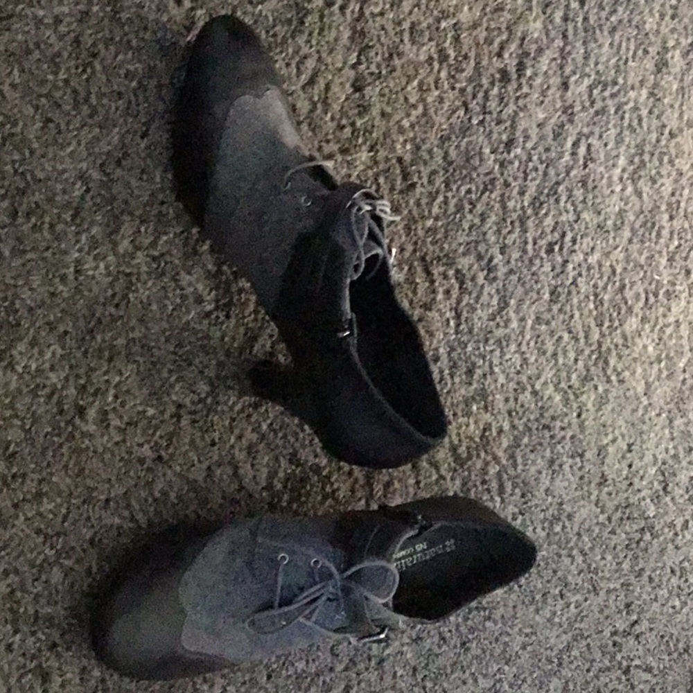 Naturalized shoes